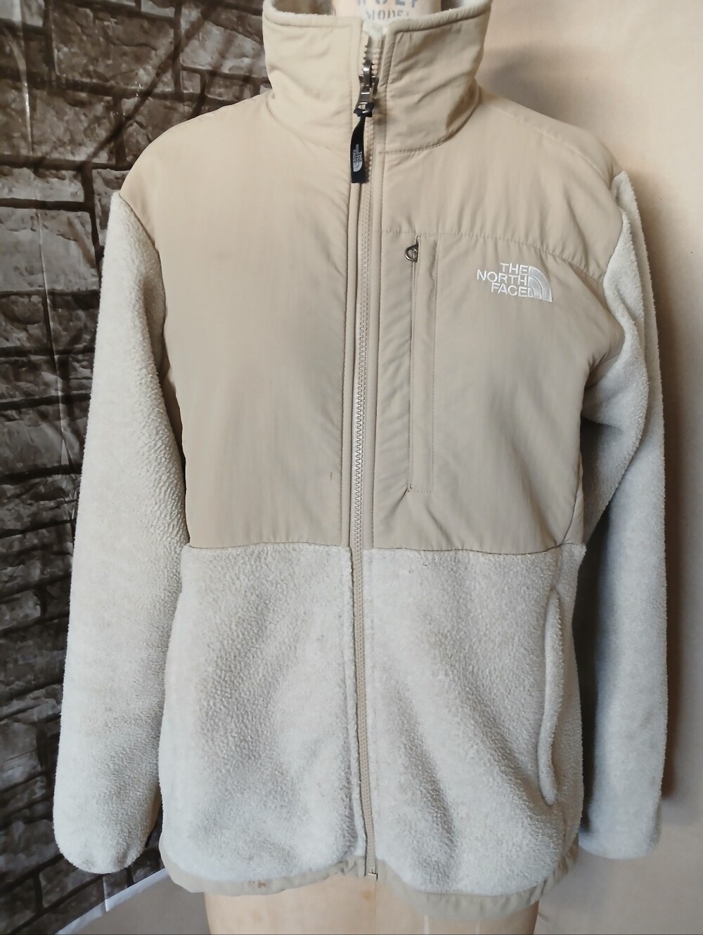The North Face Beige/Cream Fleece Women's Jacket